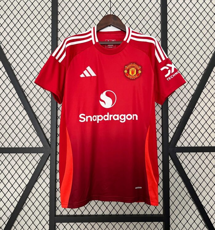 Manchester United 2024-2025 1º Equipación