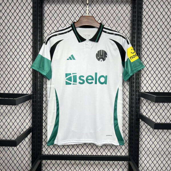 Newcastle 2024-2025 3º Equipación