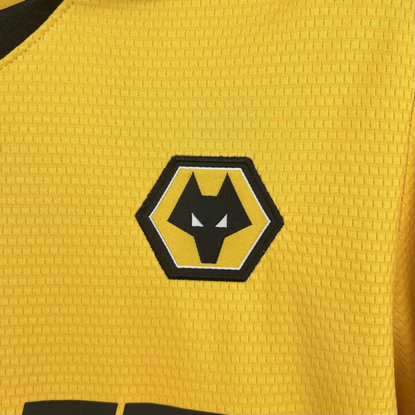 Wolverhampton 2025-2026 1º Equipación - Imagen 2