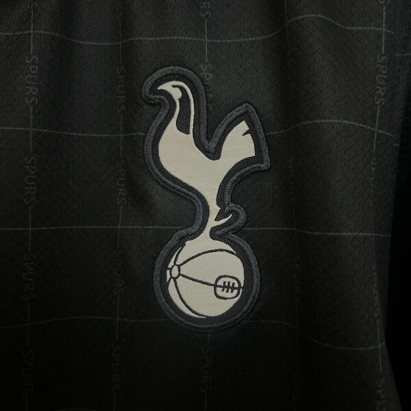 Tottenham Hotspur 2025-2026 2º Equipación - Imagen 2
