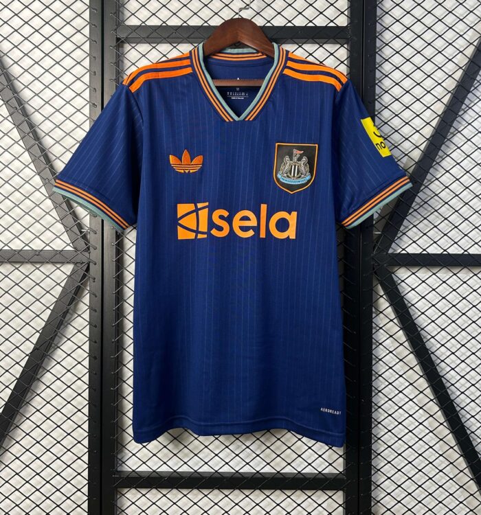 Newcastle 2025-2026 2º Equipación