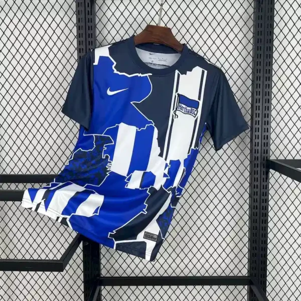 Hertha BSC Calentamiento 25/26