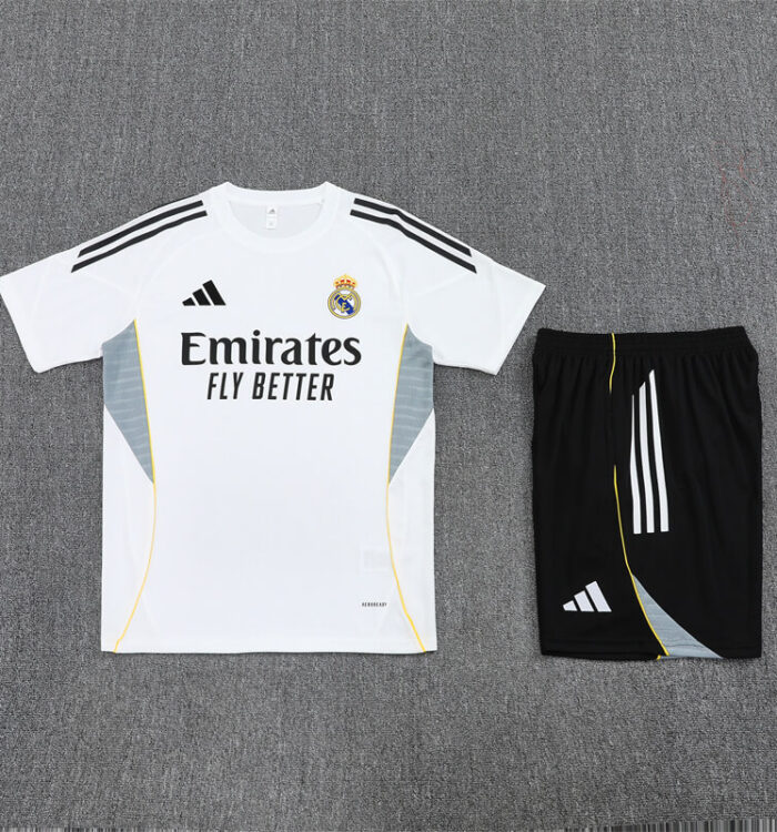 Real Madrid 2025-2026 Entrenamiento