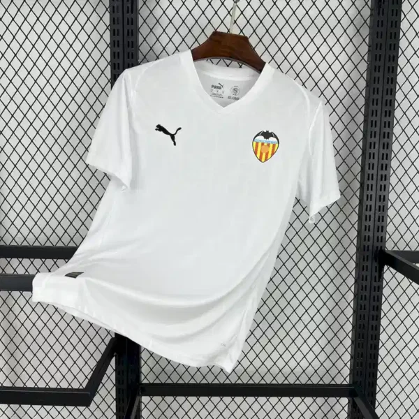 Valencia 25/26 1º Equipación