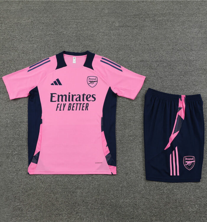 Arsenal 2024-2025 Entrenamiento