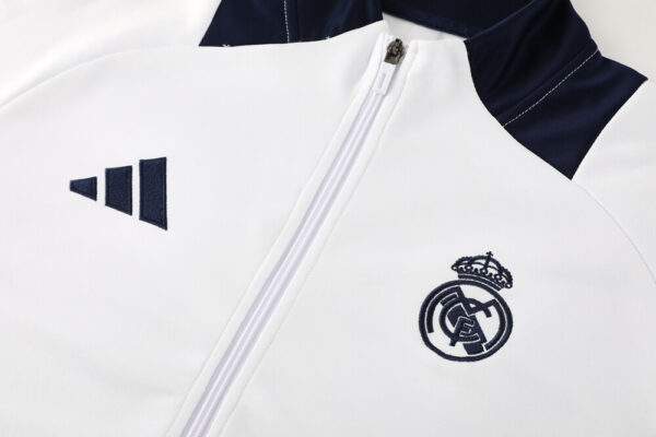 Real Madrid 2024-2025 Chaqueta Entrenamiento - Imagen 2