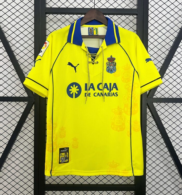 Las Palmas 1997 Home