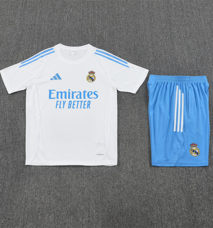 Real Madrid 2025-2026 Entrenamiento